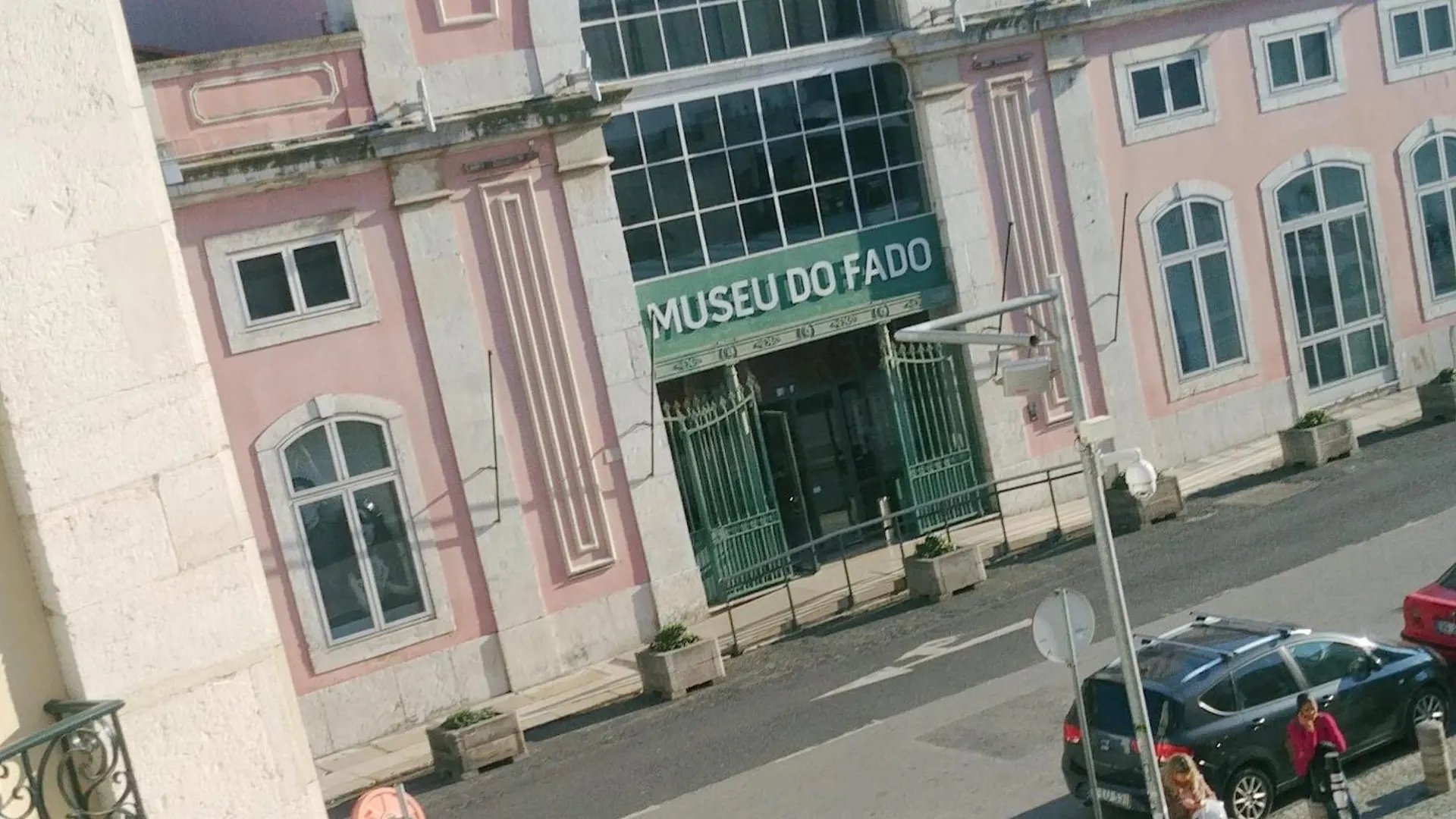 Be Local - 2 Bedrooms In Front Of The Fado Museum In Alfama